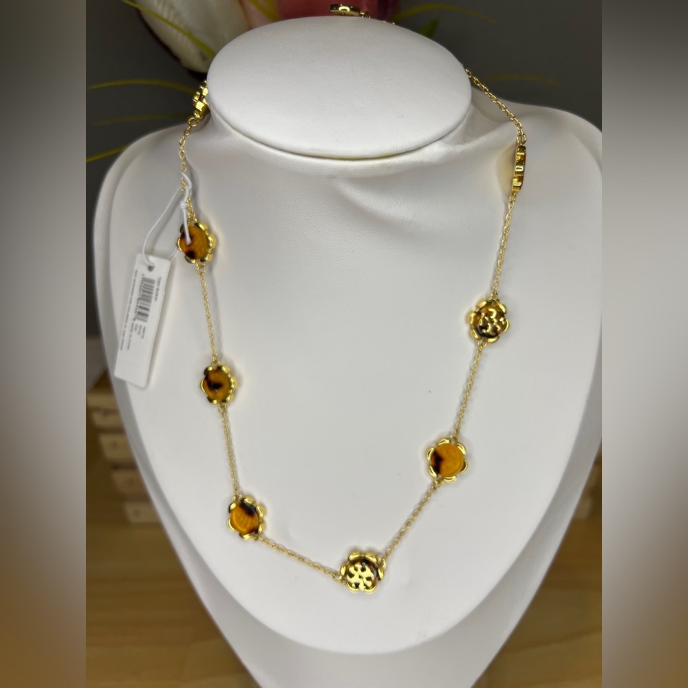 Tory Burch Tortoiseshell Logo Necklace - Picture 2 of 5